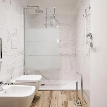 Siamo By Wonderful Italy باري